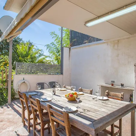 Дом отдыха Yaiza *